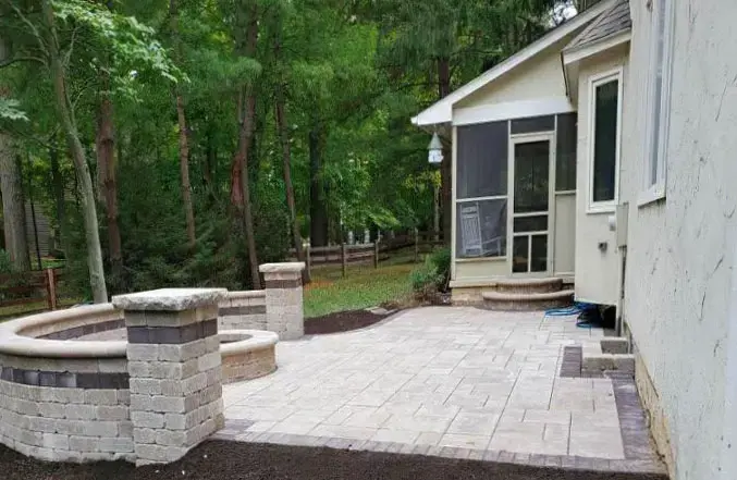 hardscaping contractor for patio