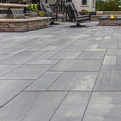 Unilock Beacon Hill Smooth Random 6cm Concrete Paver Patio Install