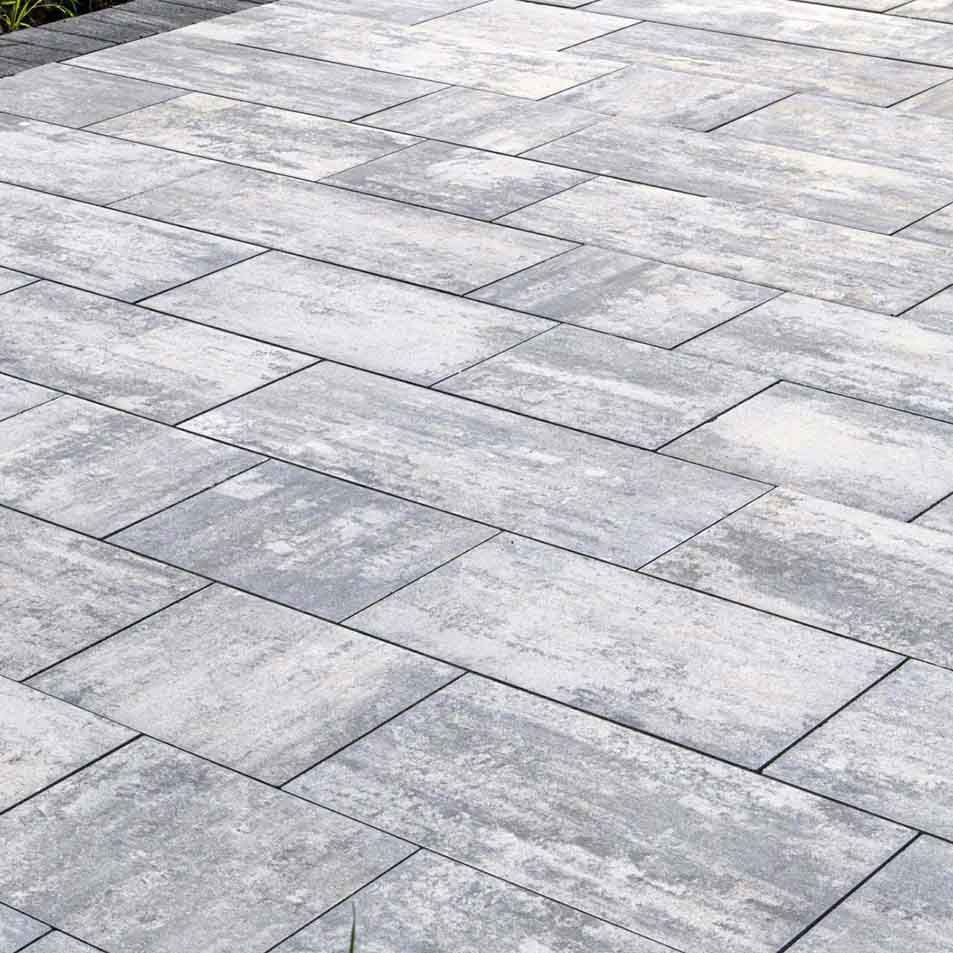 Unilock Boulevard Concrete Paver Patio