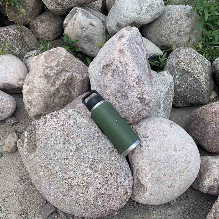 Medium granite boulders for landscaping