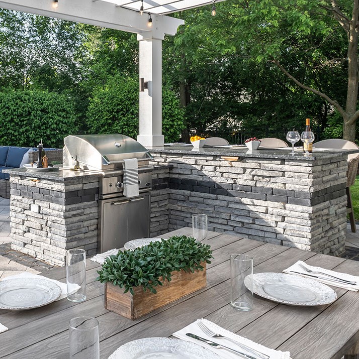 Rivercrest Random Coastal Slate Wall Stone Retaining Wall