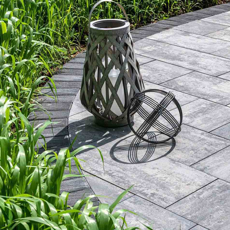 Unilock Boulevard Concrete Paver Patio