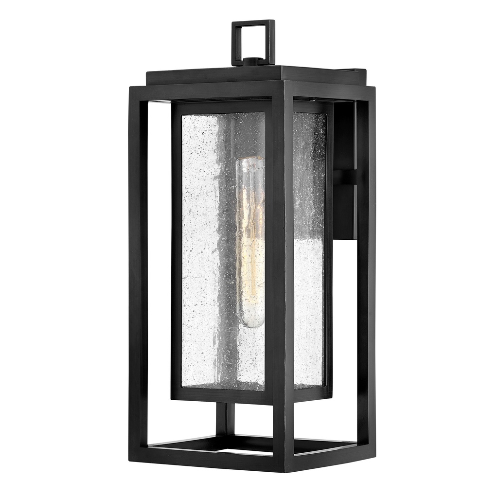 Hinkley Republic Medium Wall Mount Lantern (1004) – 120v, Socketed, lamp included, 2.00W Med. LED