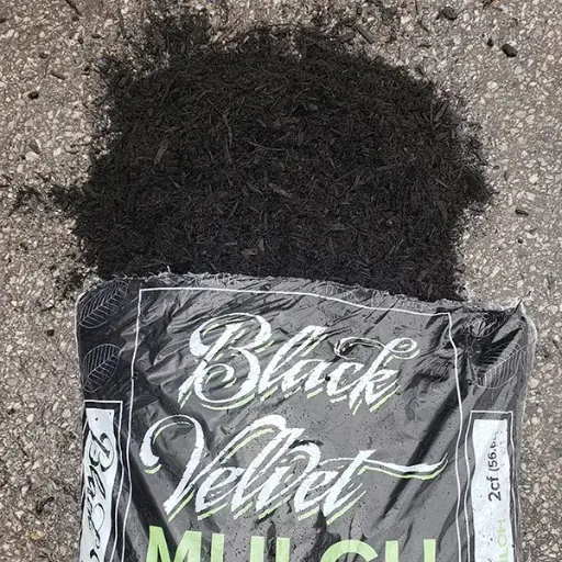 Dyed Black Triple Shredded Hardwood Mulch