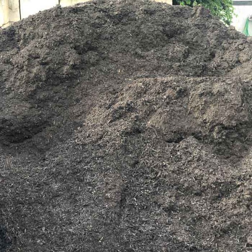 Dyed Black Double Shredded Compost Hardwood Bulk Mulch
